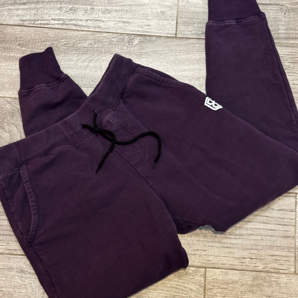 Women’s joggers